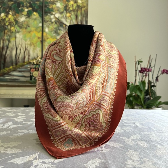 Etro Silk Scarf Large Size Silk Paisley Pattern All Over Brown Ygt Ladies - Picture 2 of 6